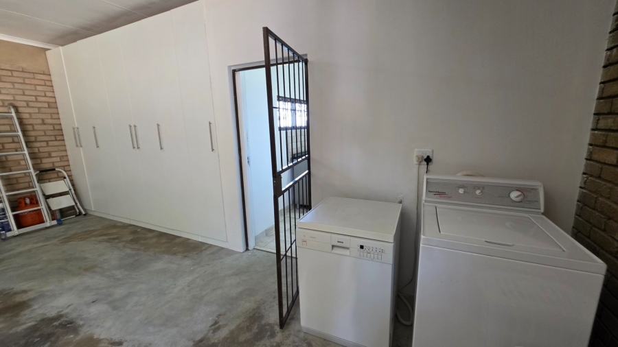 3 Bedroom Property for Sale in Dana Bay Western Cape